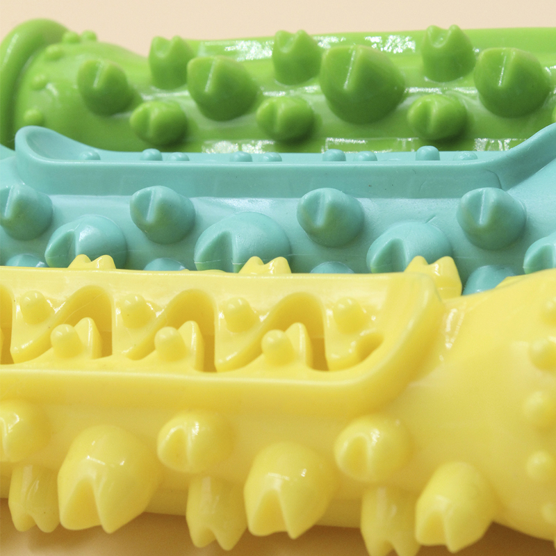 فرشاة أسنان الكلب لعبة مضغ عصا - مراجعة Pet Dental Chew Toy وسعره